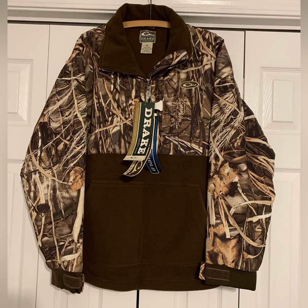 DRAKE EQWADER QUARTER ZIP MENS MEDIUM PULLOVER.